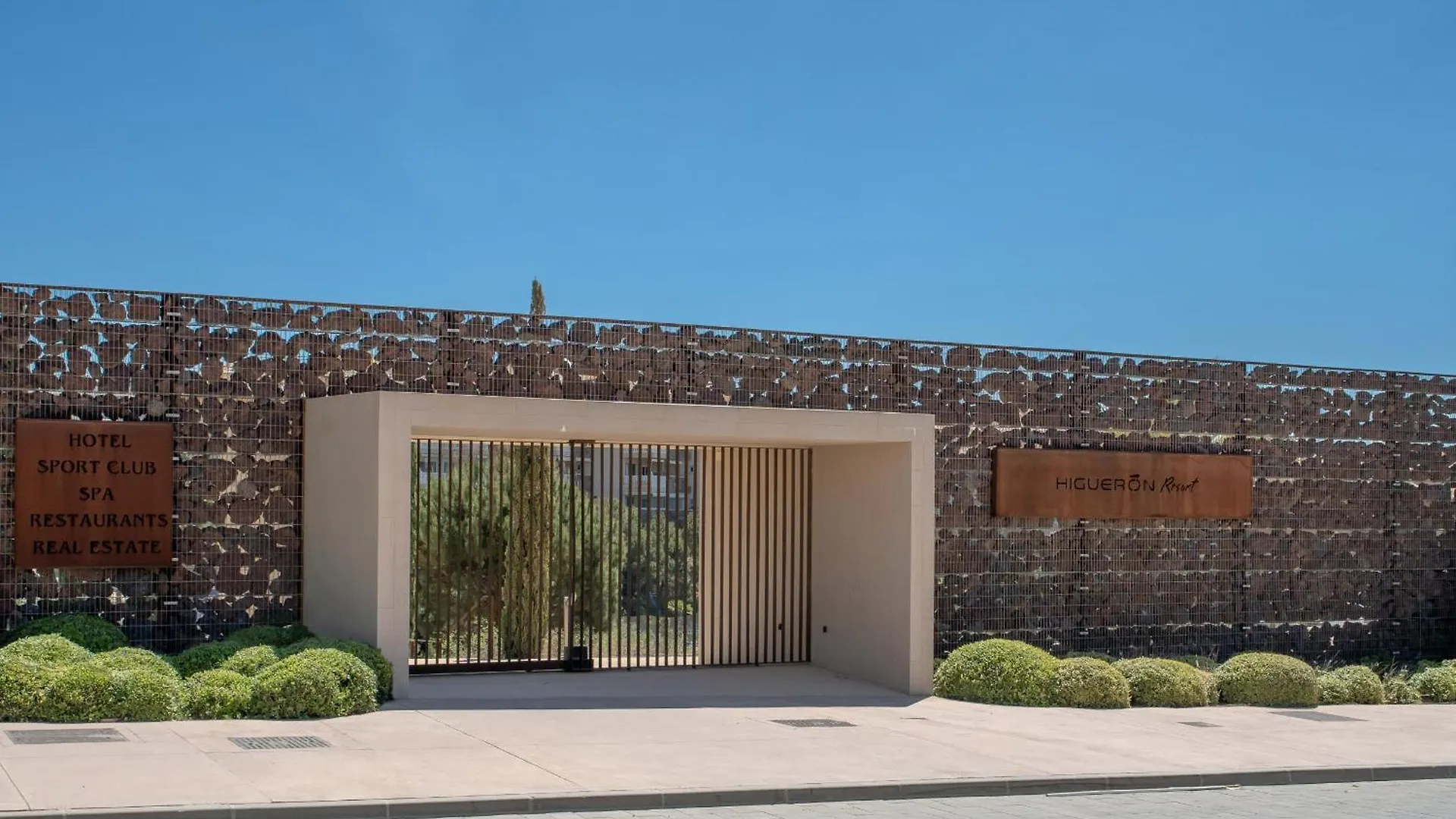 Premium Garden Suite With Private Pool In Higueron Fuengirola 0*,  Spanien