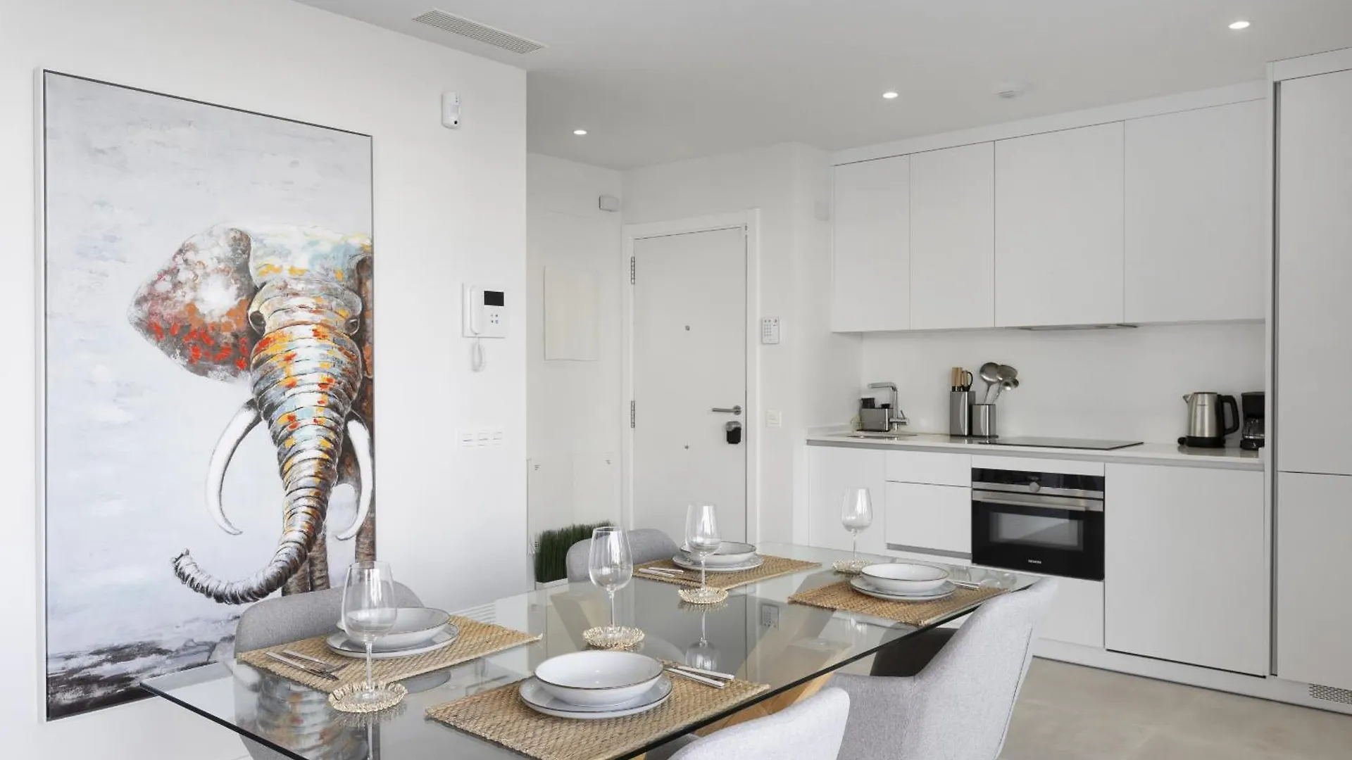 Premium Garden Suite With Private Pool In Higueron Fuengirola Lejlighed