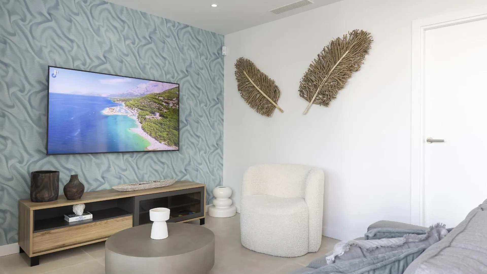 Premium Garden Suite With Private Pool In Higueron Fuengirola